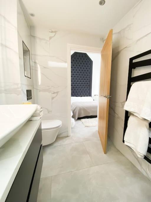 Vila Luxury Detached Peak District Stone Barn - Dog Friendly Hazelwood Exteriér fotografie